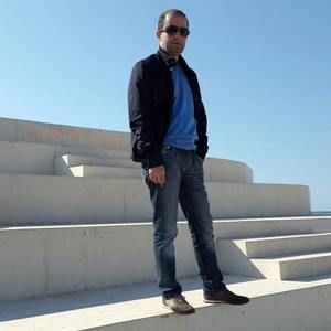 Meet your Posher, Erjon